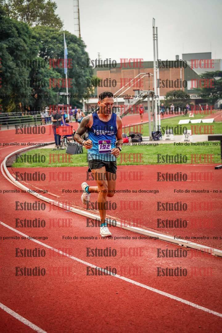 Fotos de los 3000 m llanos de varones