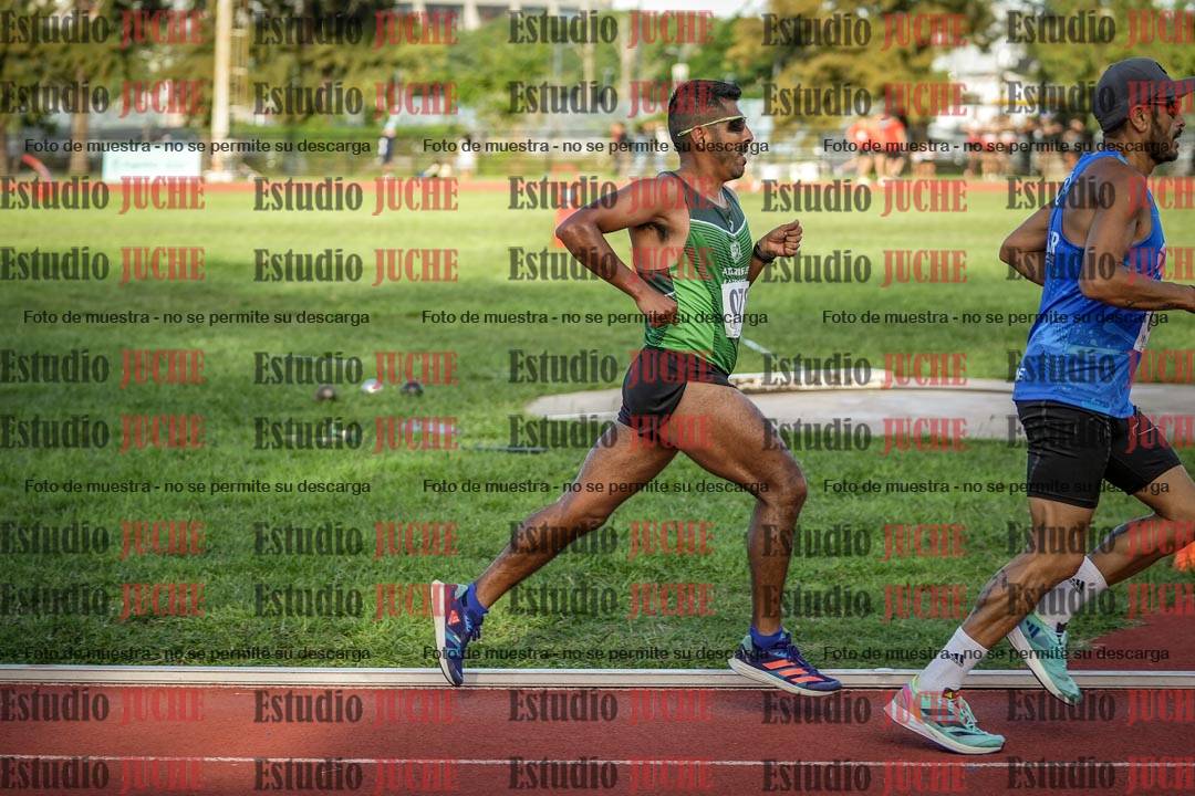 Fotos de los 1500 m llanos de varones