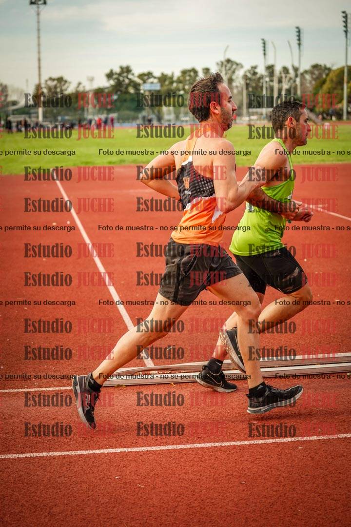 Fotos de los 3000 m llanos de varones
