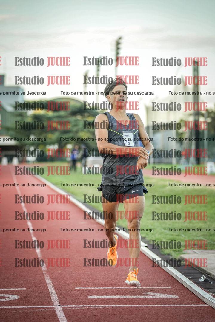 Fotos de los 1500 m llanos de varones