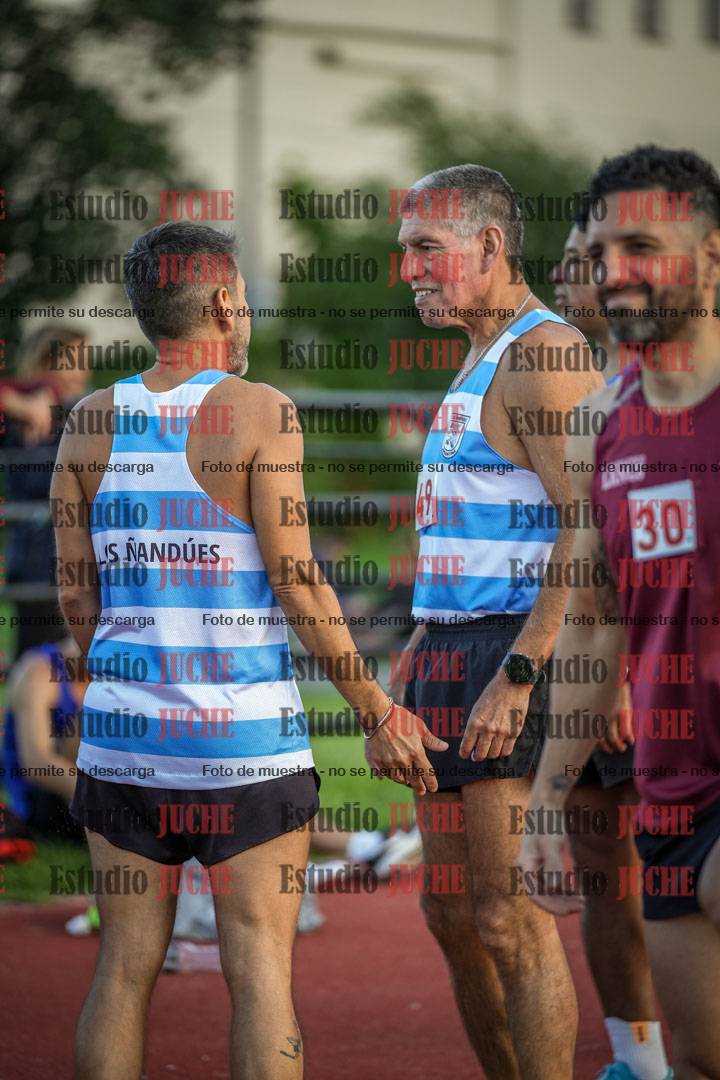 Fotos de los 1500 m llanos de varones