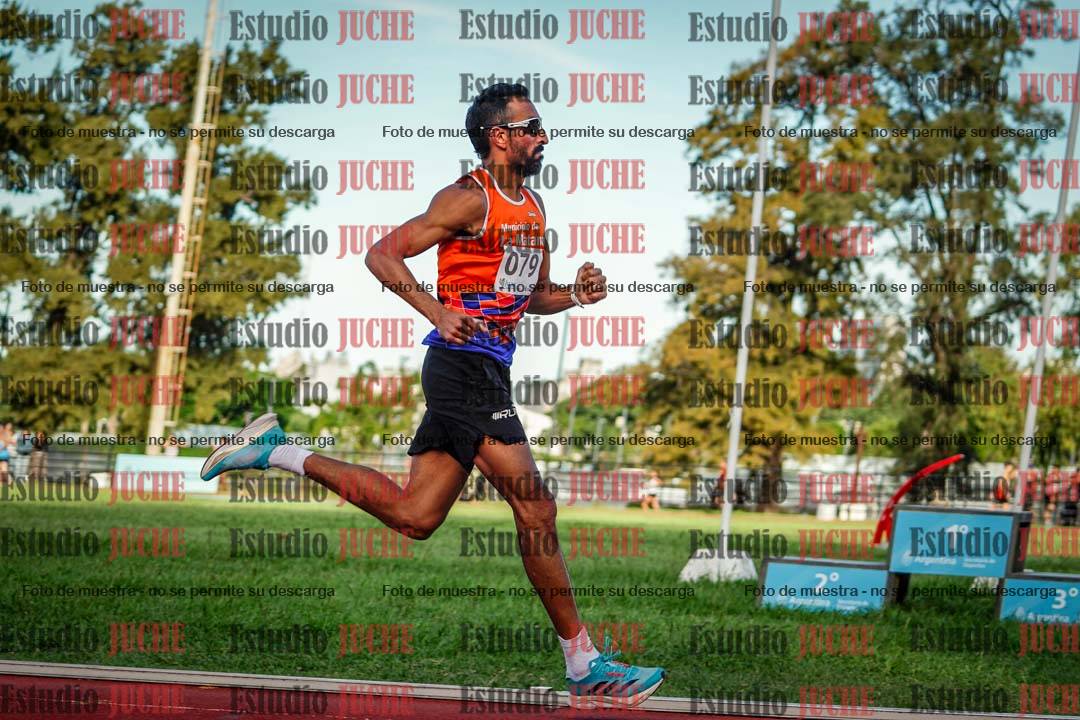Fotos de los 1500 m llanos de varones