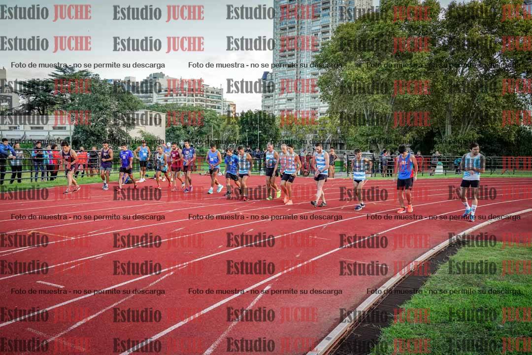 Fotos de los 1500 m llanos de varones