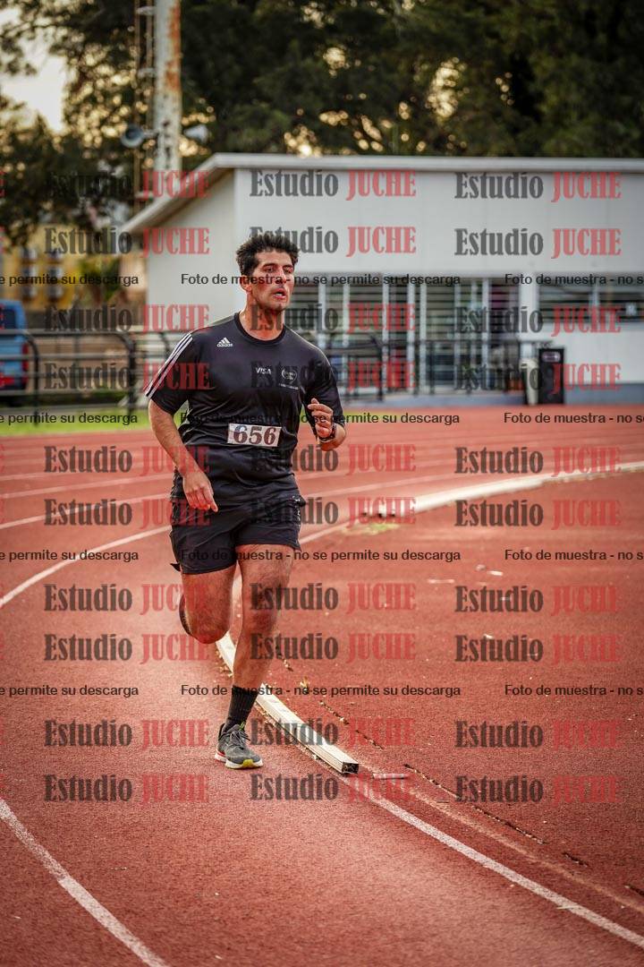 Fotos de los 3000 m llanos de varones