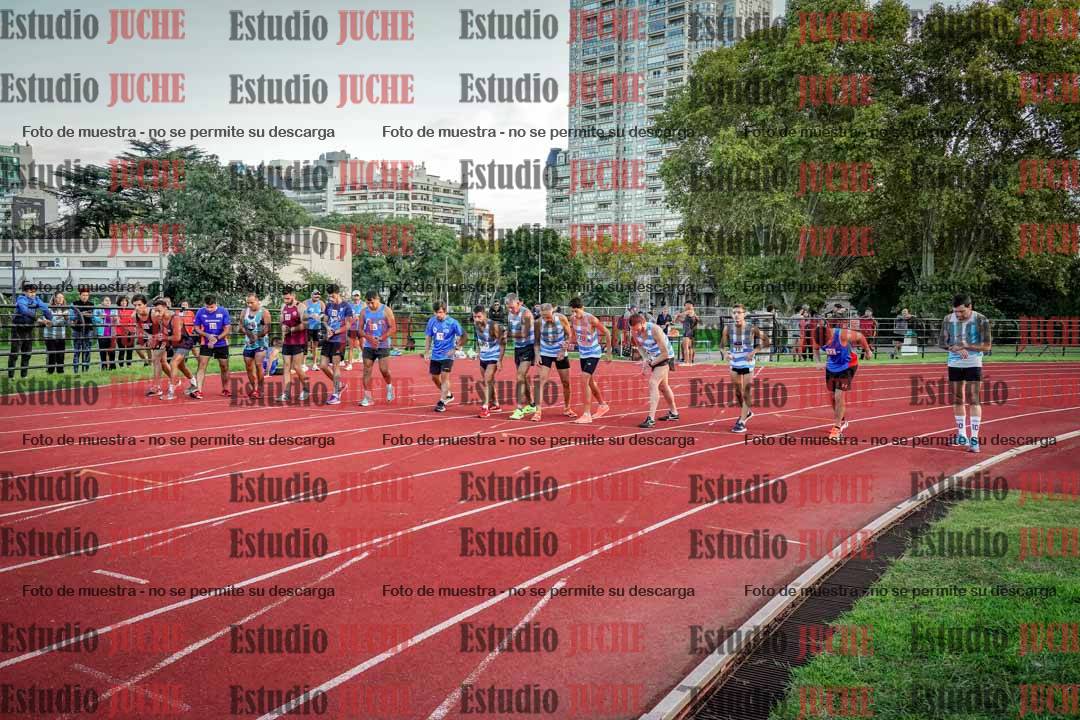 Fotos de los 1500 m llanos de varones