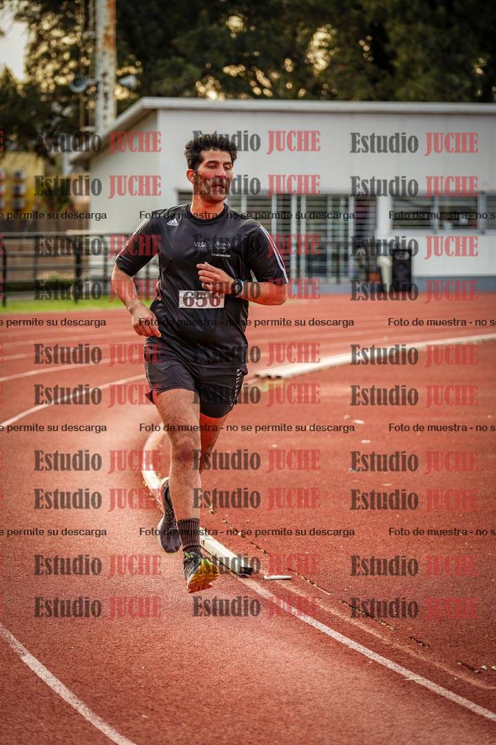 Fotos de los 3000 m llanos de varones