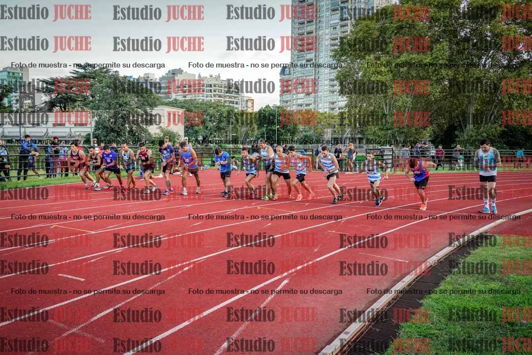 Fotos de los 1500 m llanos de varones