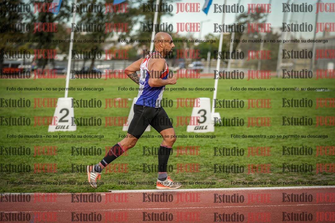 Fotos de los 3000 m llanos de varones