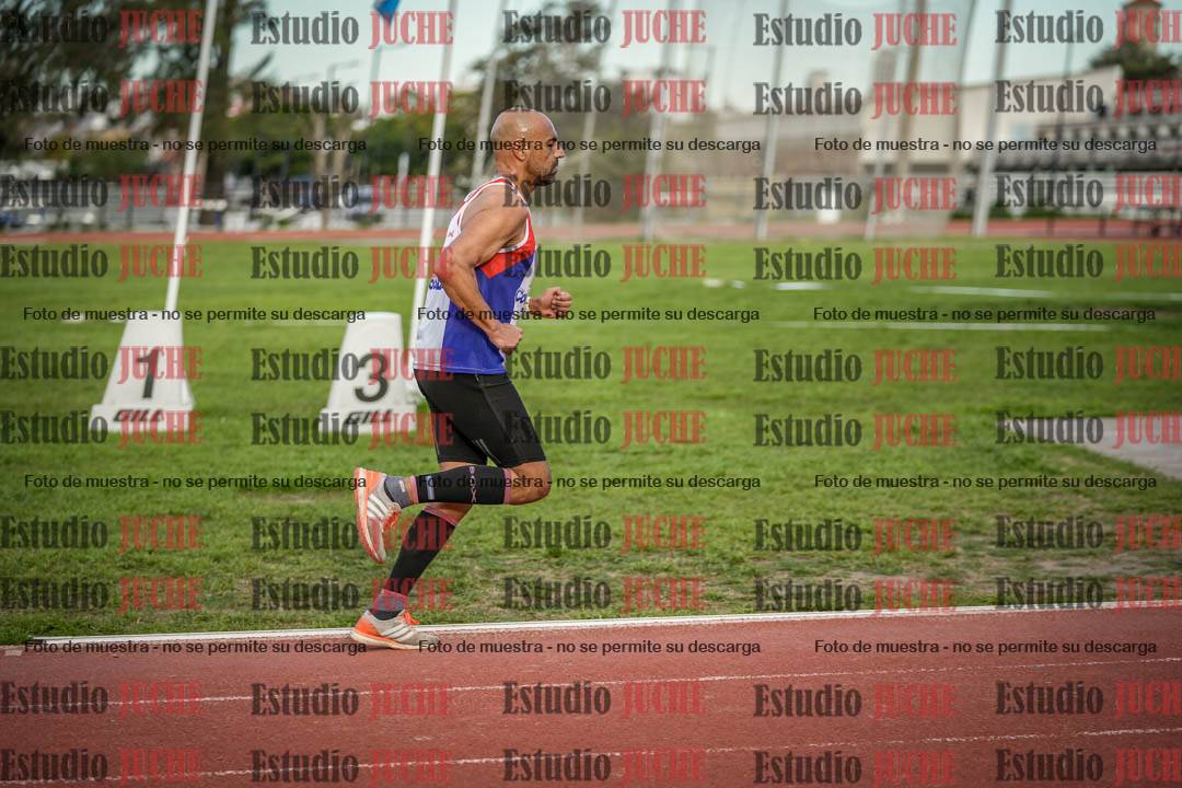 Fotos de los 3000 m llanos de varones