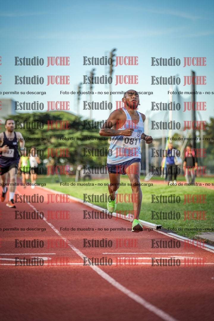 Fotos de los 1500 m llanos de varones