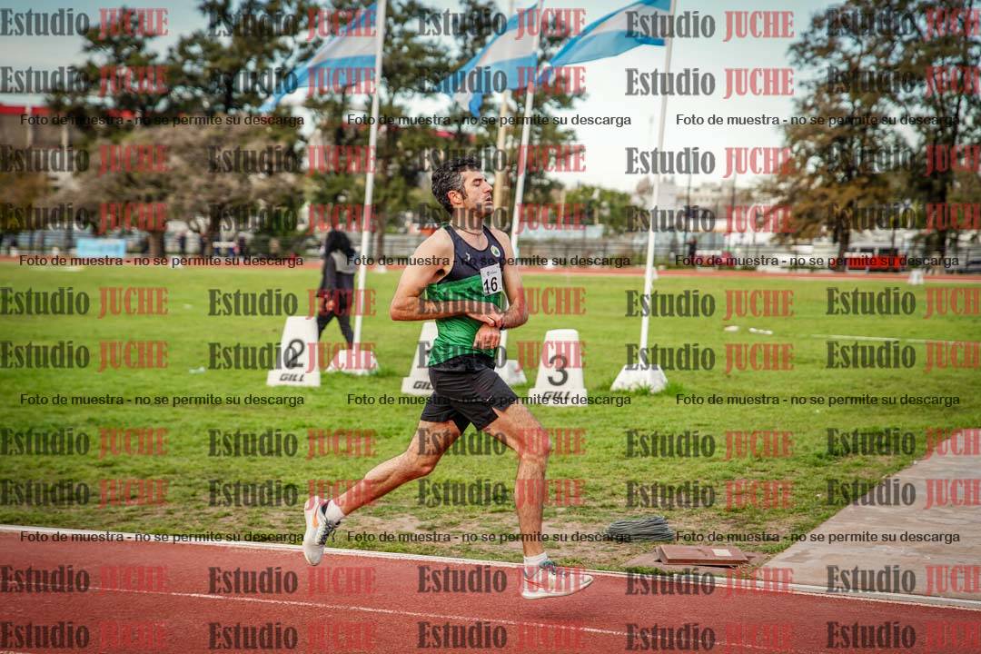 Fotos de los 3000 m llanos de varones