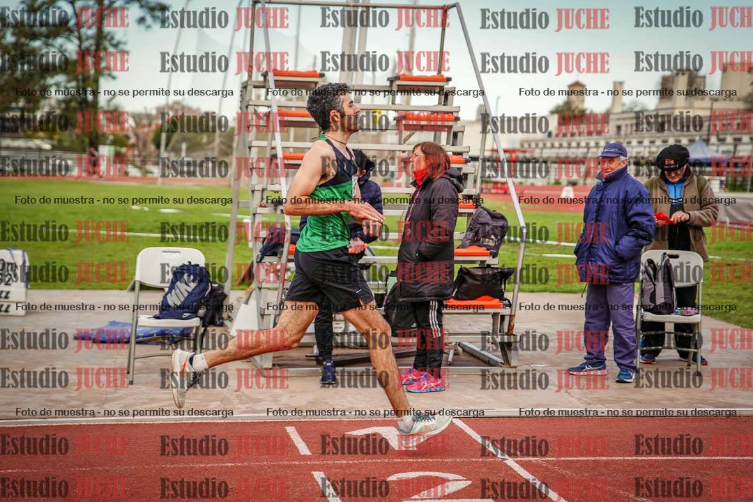 Fotos de los 3000 m llanos de varones