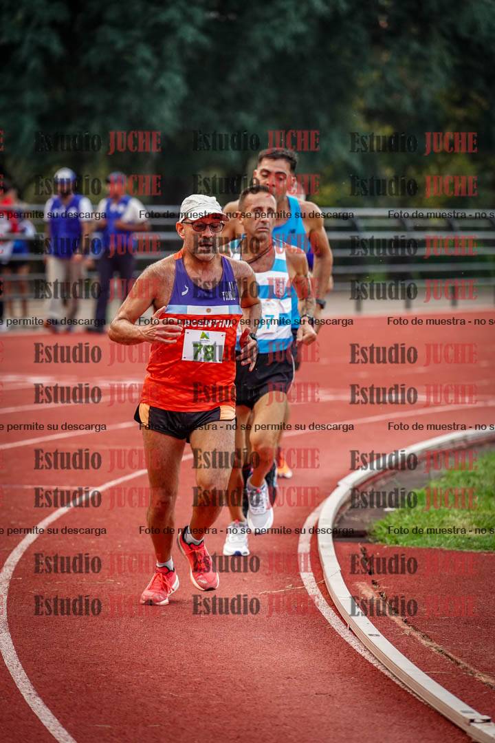 Fotos de los 3000 m llanos de varones