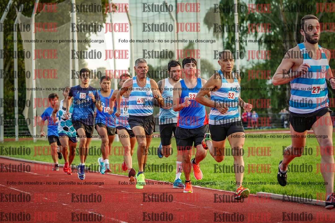 Fotos de los 1500 m llanos de varones