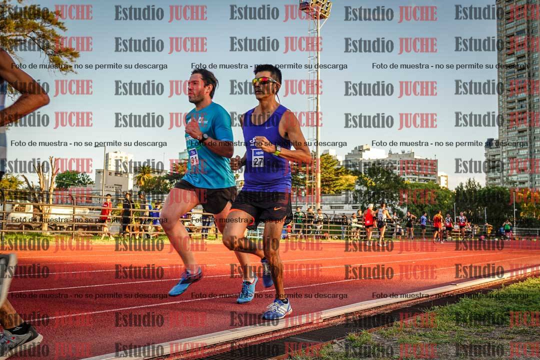 Fotos de los 3000 m llanos de varones