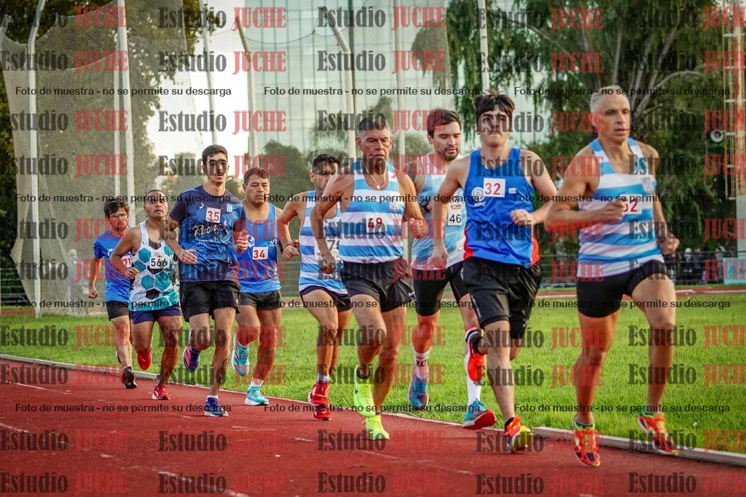 Fotos de los 1500 m llanos de varones