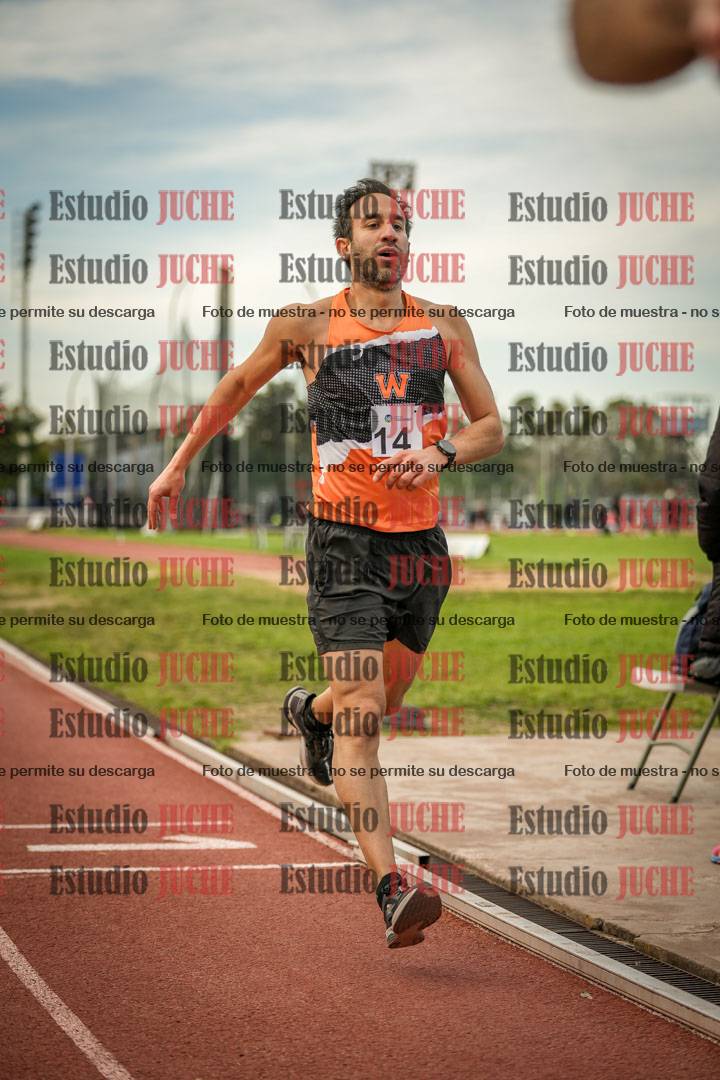 Fotos de los 3000 m llanos de varones