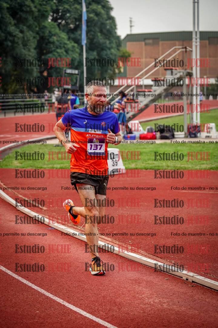 Fotos de los 3000 m llanos de varones