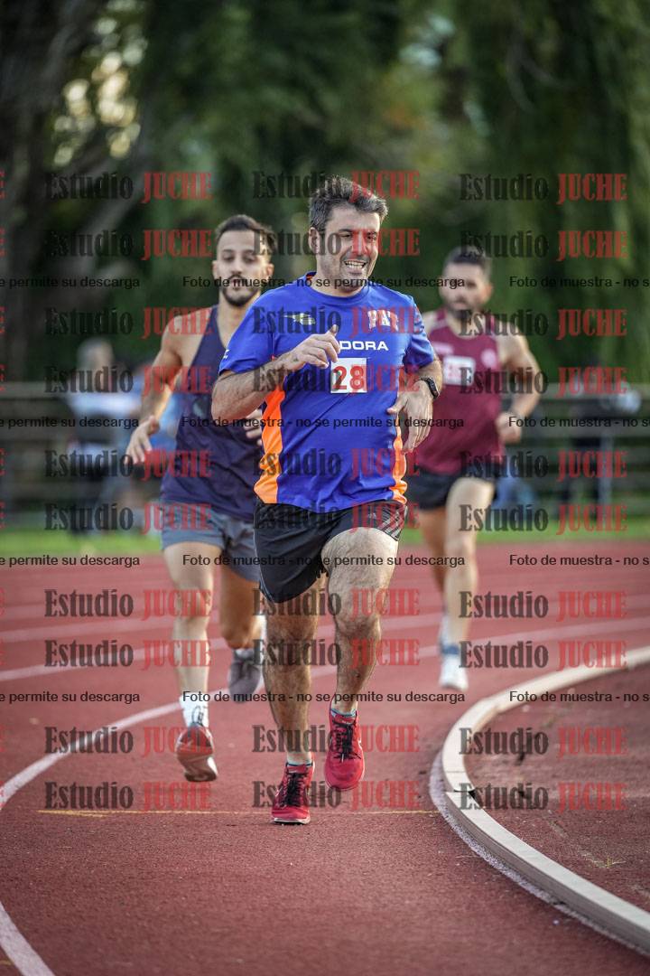 Fotos de los 1500 m llanos de varones