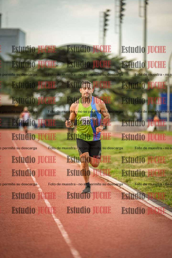 Fotos de los 3000 m llanos de varones