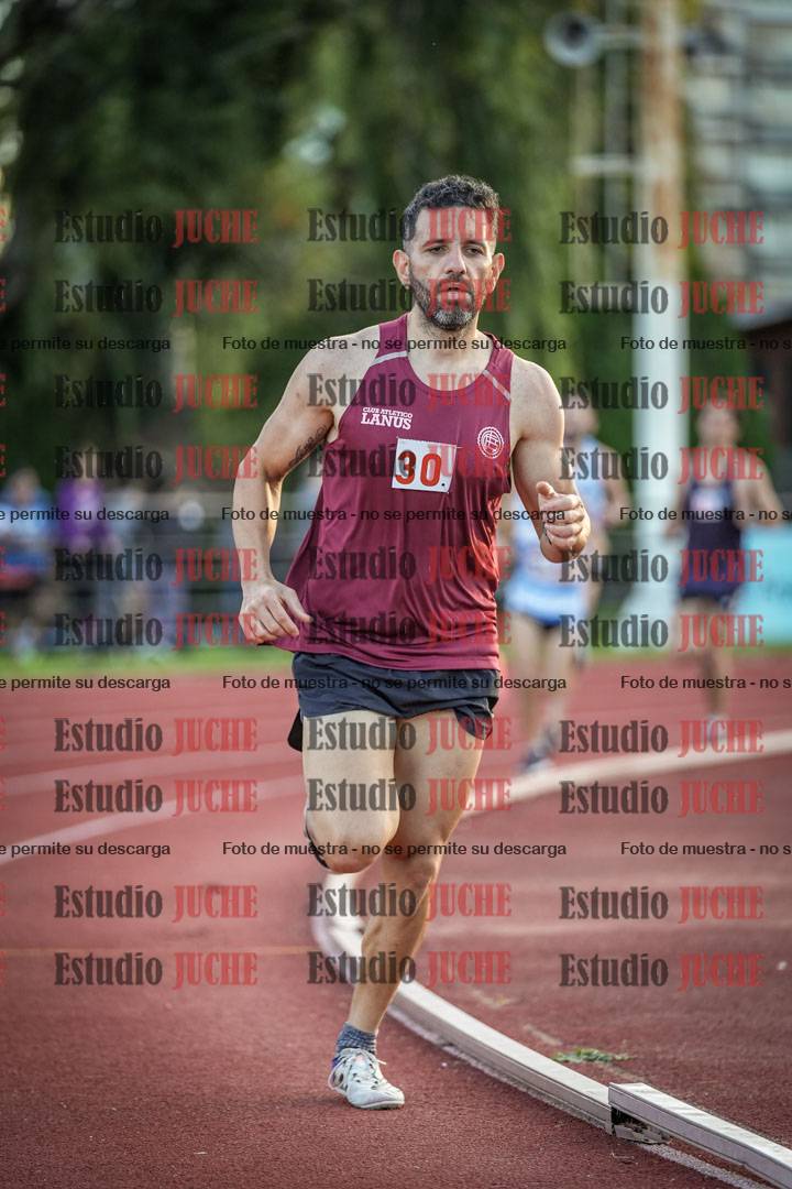 Fotos de los 1500 m llanos de varones