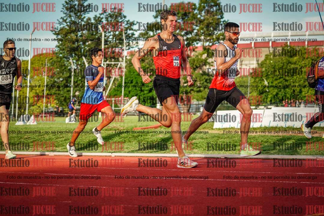 Fotos de los 1500 m llanos de varones