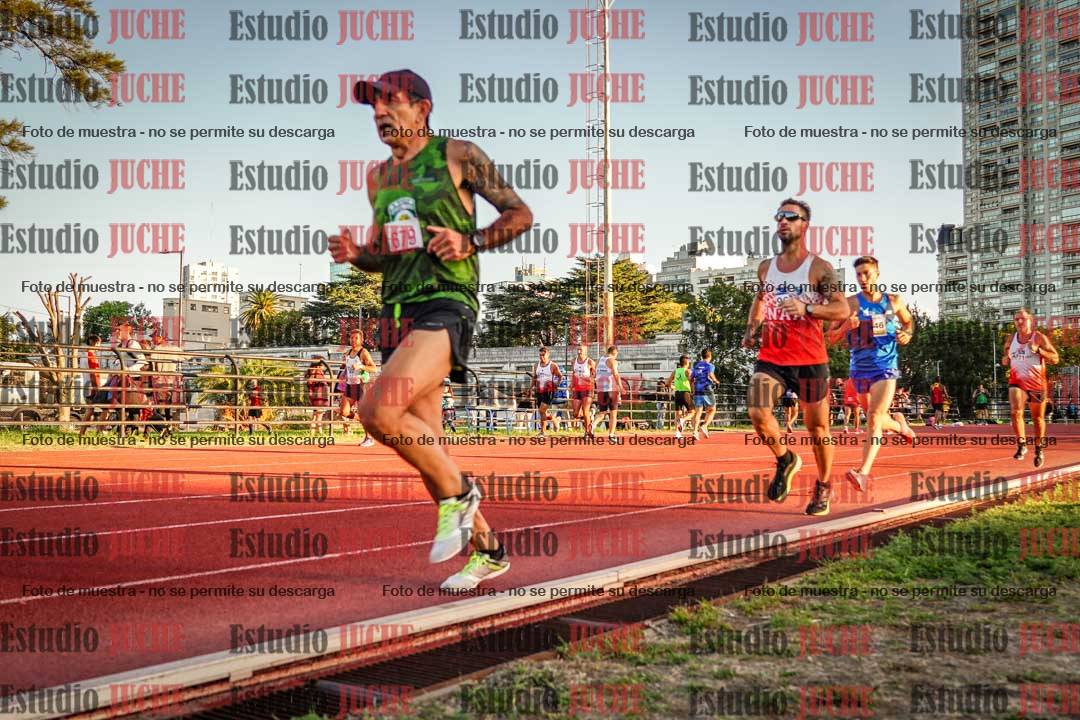 Fotos de los 3000 m llanos de varones