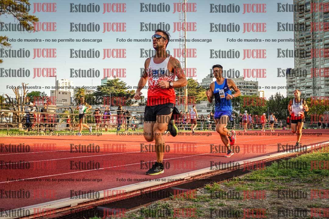 Fotos de los 3000 m llanos de varones