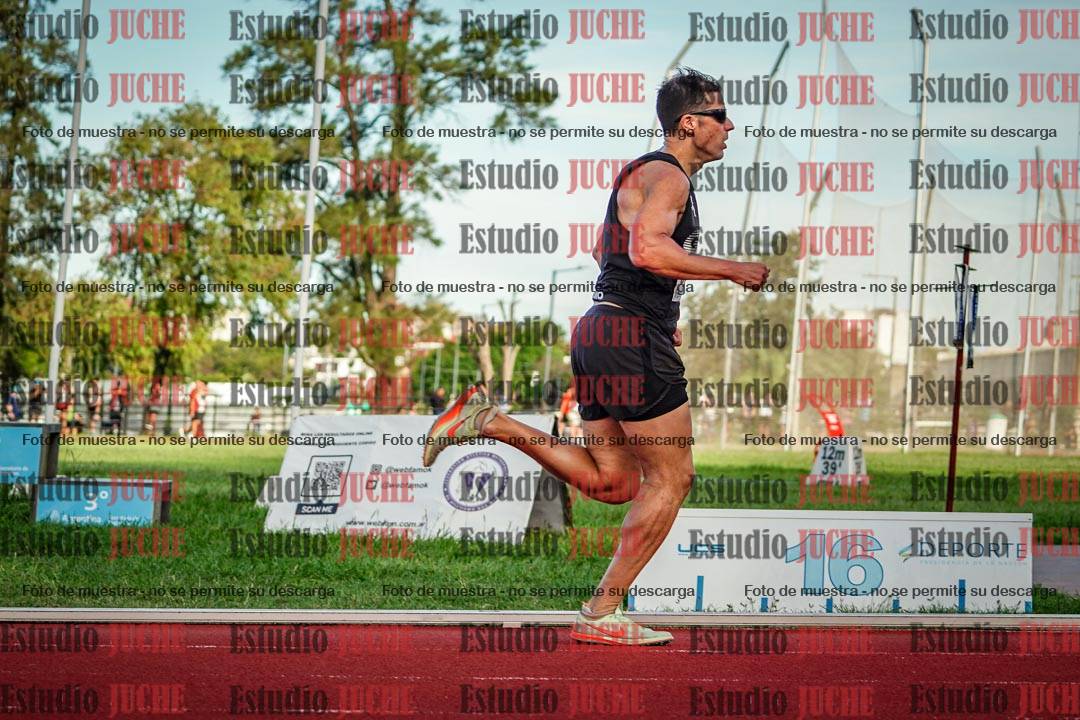 Fotos de los 1500 m llanos de varones
