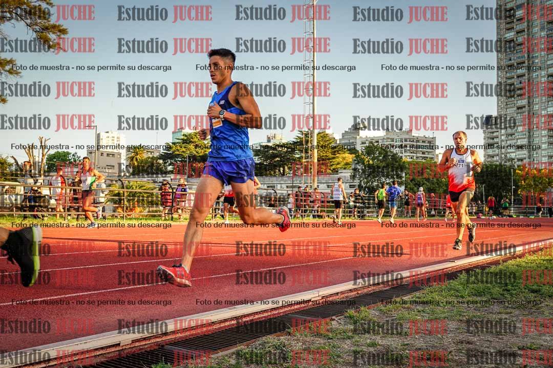 Fotos de los 3000 m llanos de varones