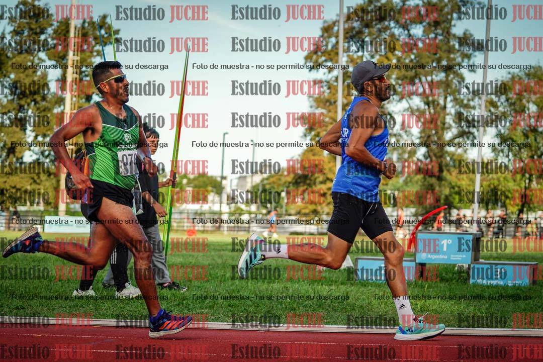 Fotos de los 1500 m llanos de varones
