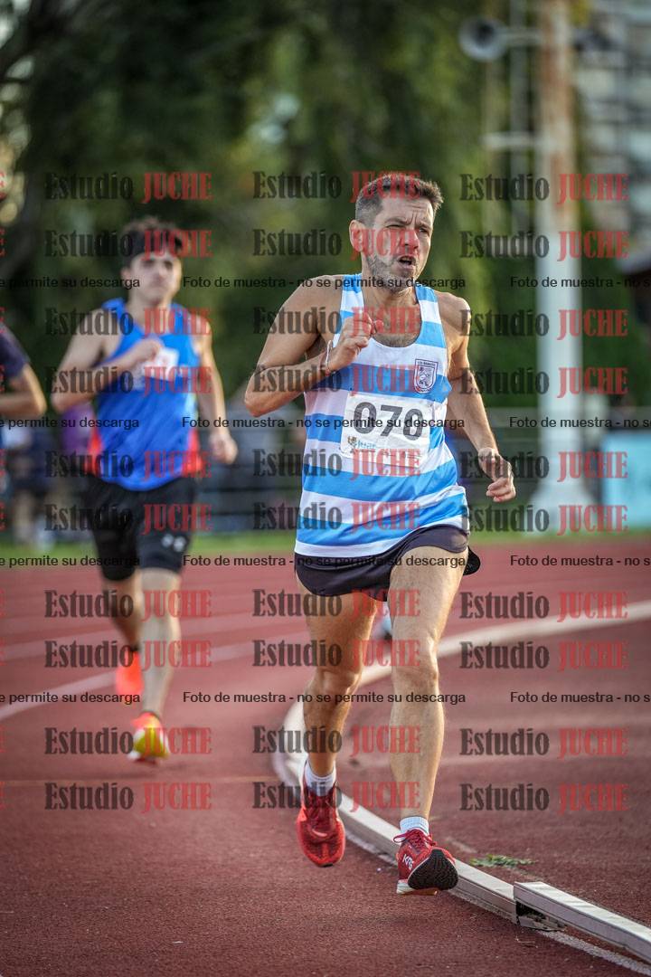 Fotos de los 1500 m llanos de varones