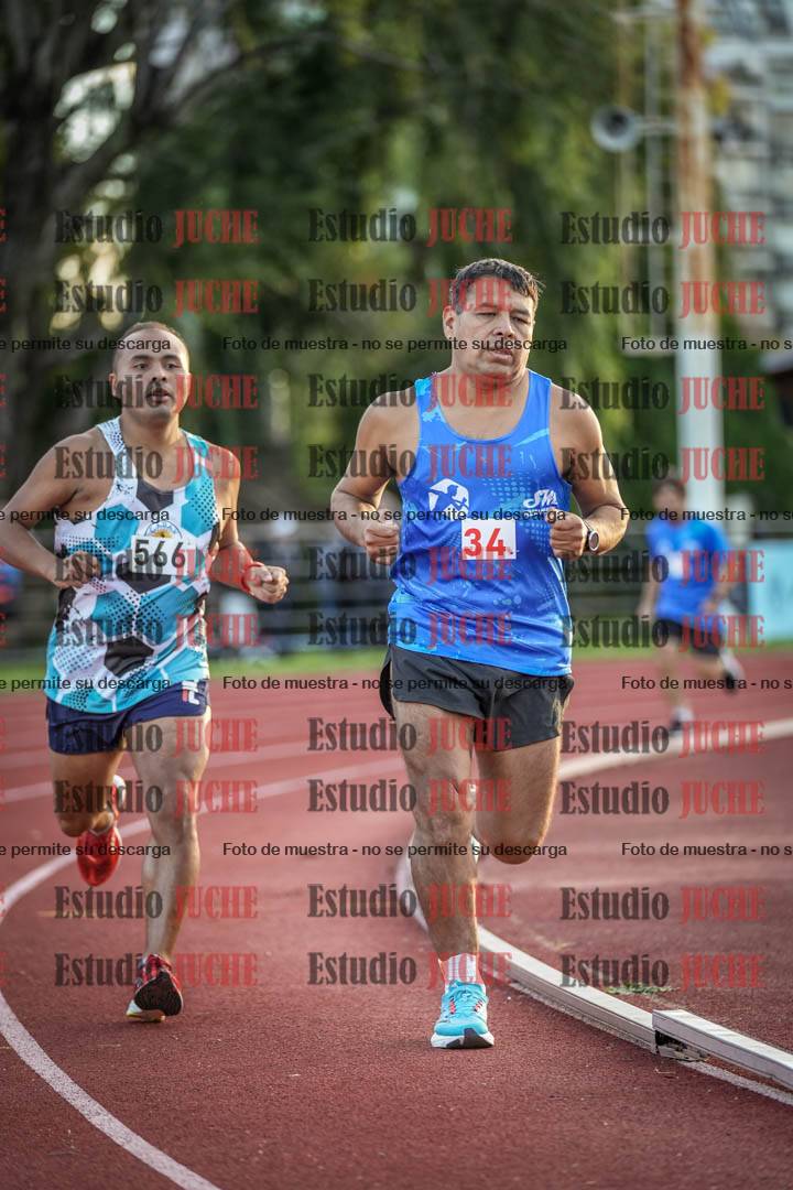 Fotos de los 1500 m llanos de varones