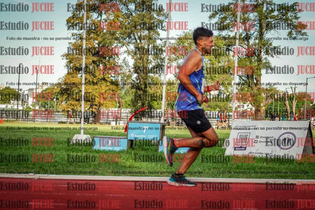 Fotos de los 1500 m llanos de varones