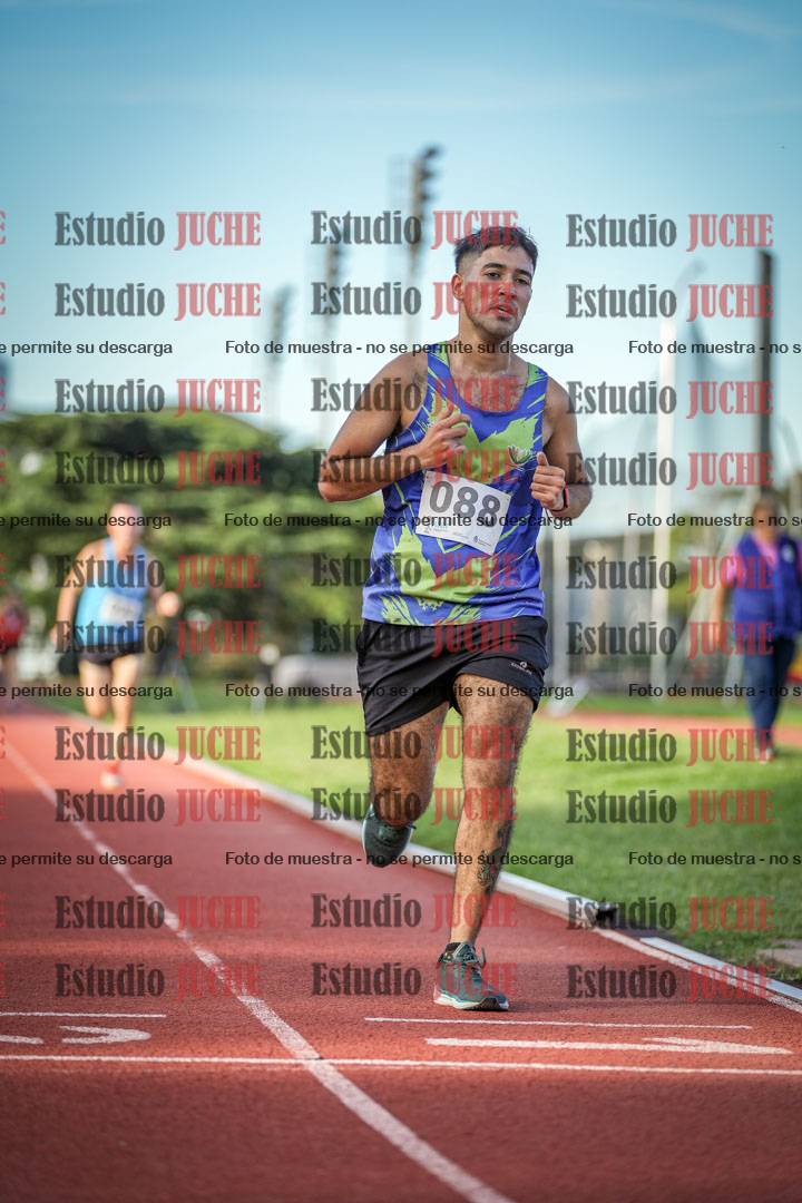 Fotos de los 1500 m llanos de varones