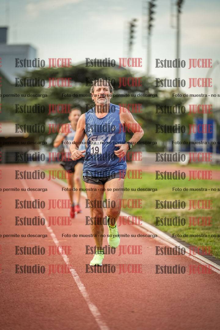 Fotos de los 3000 m llanos de varones