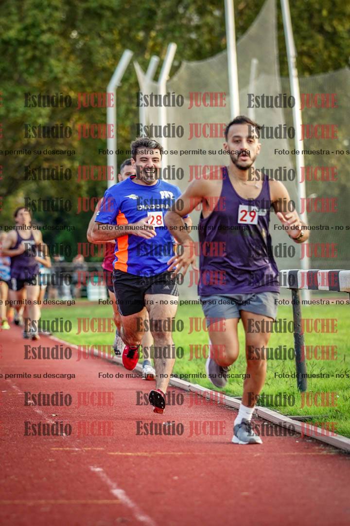 Fotos de los 1500 m llanos de varones