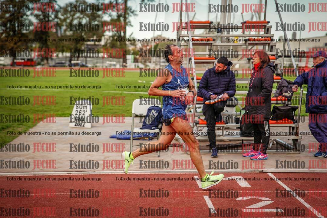 Fotos de los 3000 m llanos de varones