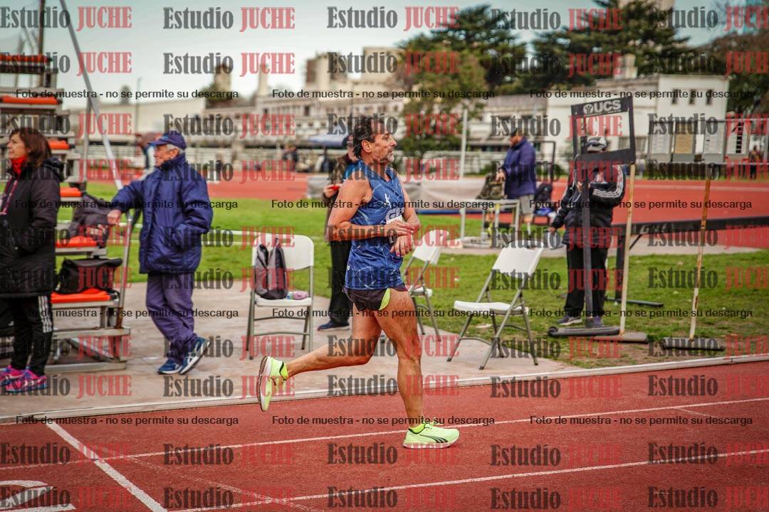 Fotos de los 3000 m llanos de varones
