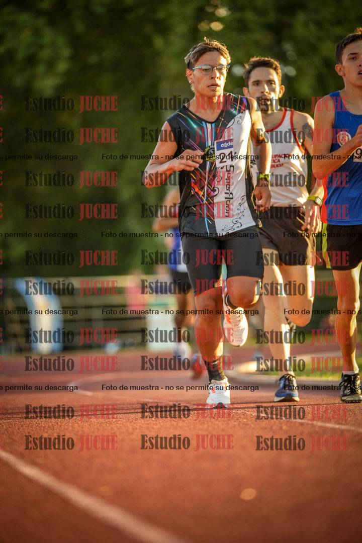 Fotos de los 3000 m llanos de varones