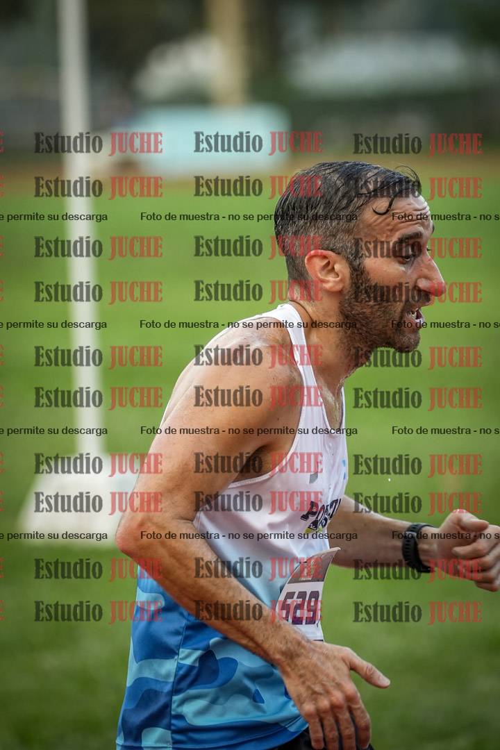 Fotos de los 3000 m llanos de varones