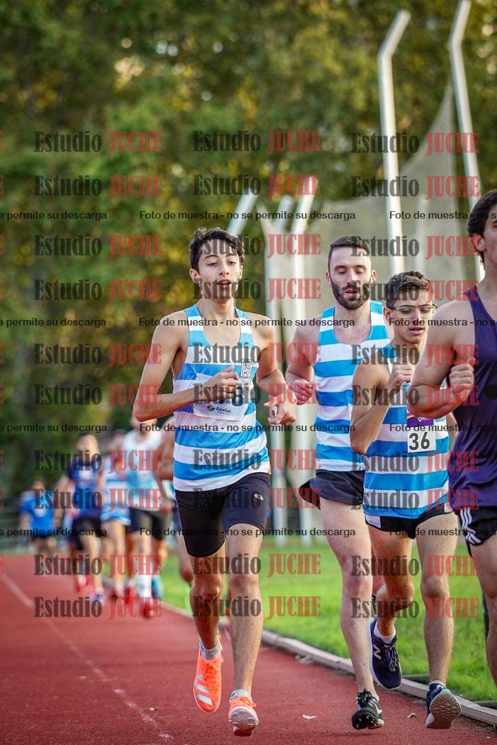 Fotos de los 1500 m llanos de varones