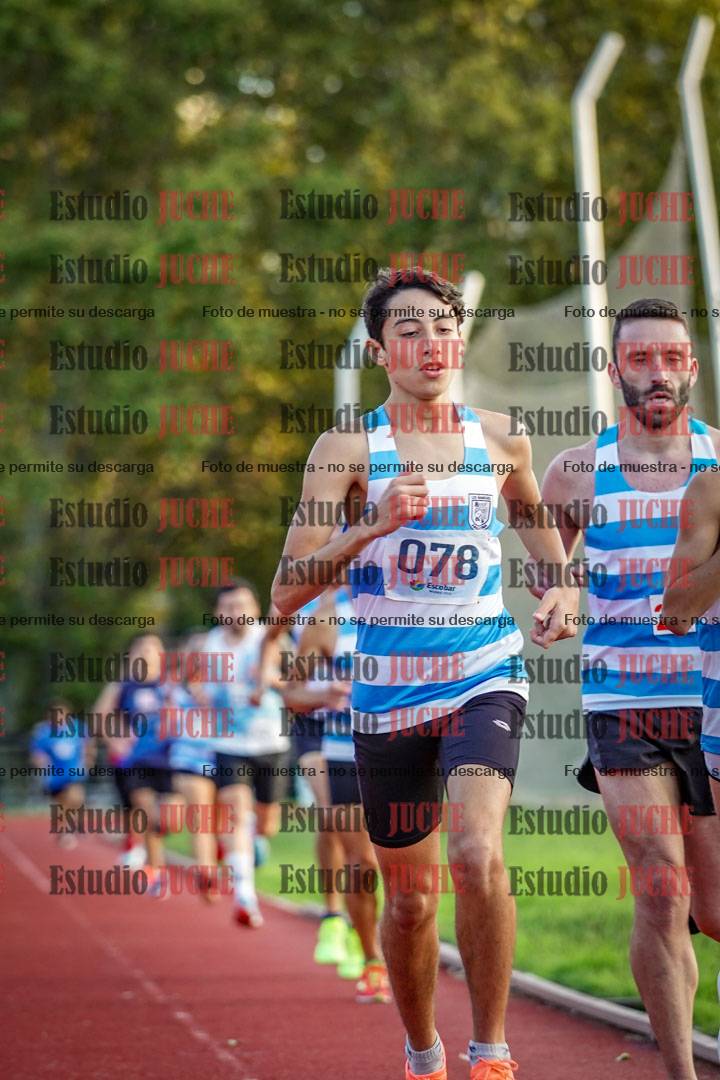 Fotos de los 1500 m llanos de varones