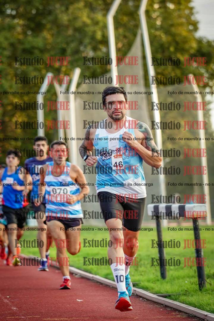 Fotos de los 1500 m llanos de varones