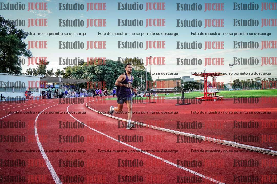 Fotos de los 1500 m llanos de varones