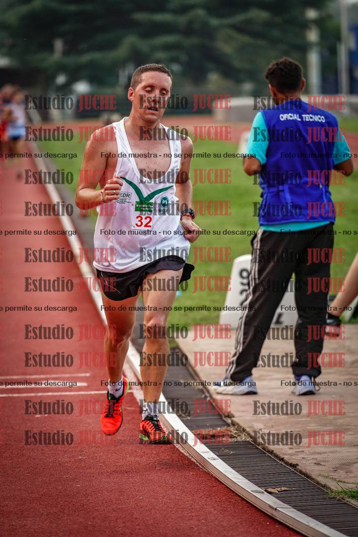 Fotos de los 3000 m llanos de varones