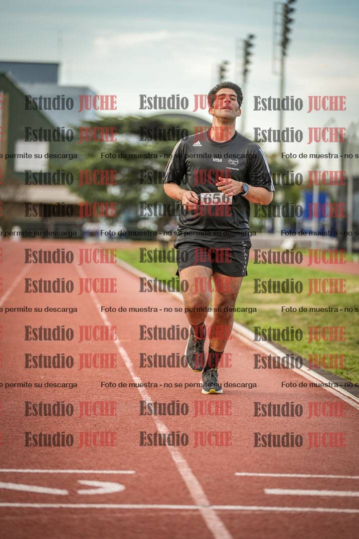 Fotos de los 3000 m llanos de varones