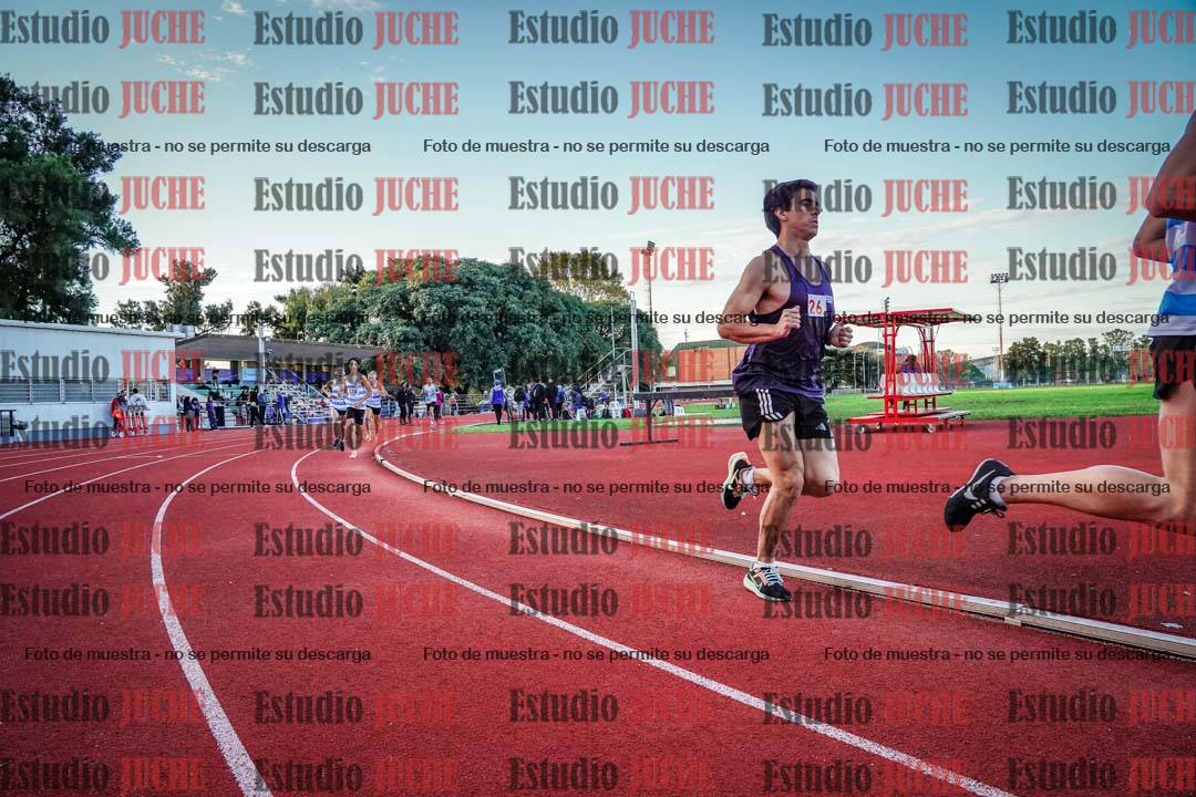 Fotos de los 1500 m llanos de varones