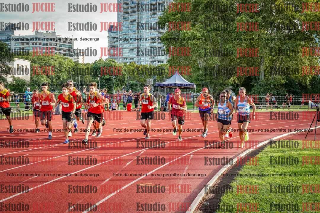 Fotos de los 1500 m llanos de varones