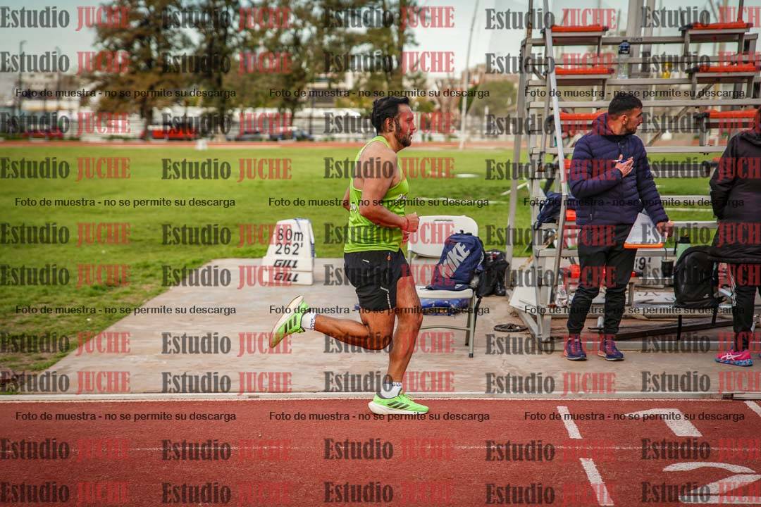 Fotos de los 3000 m llanos de varones